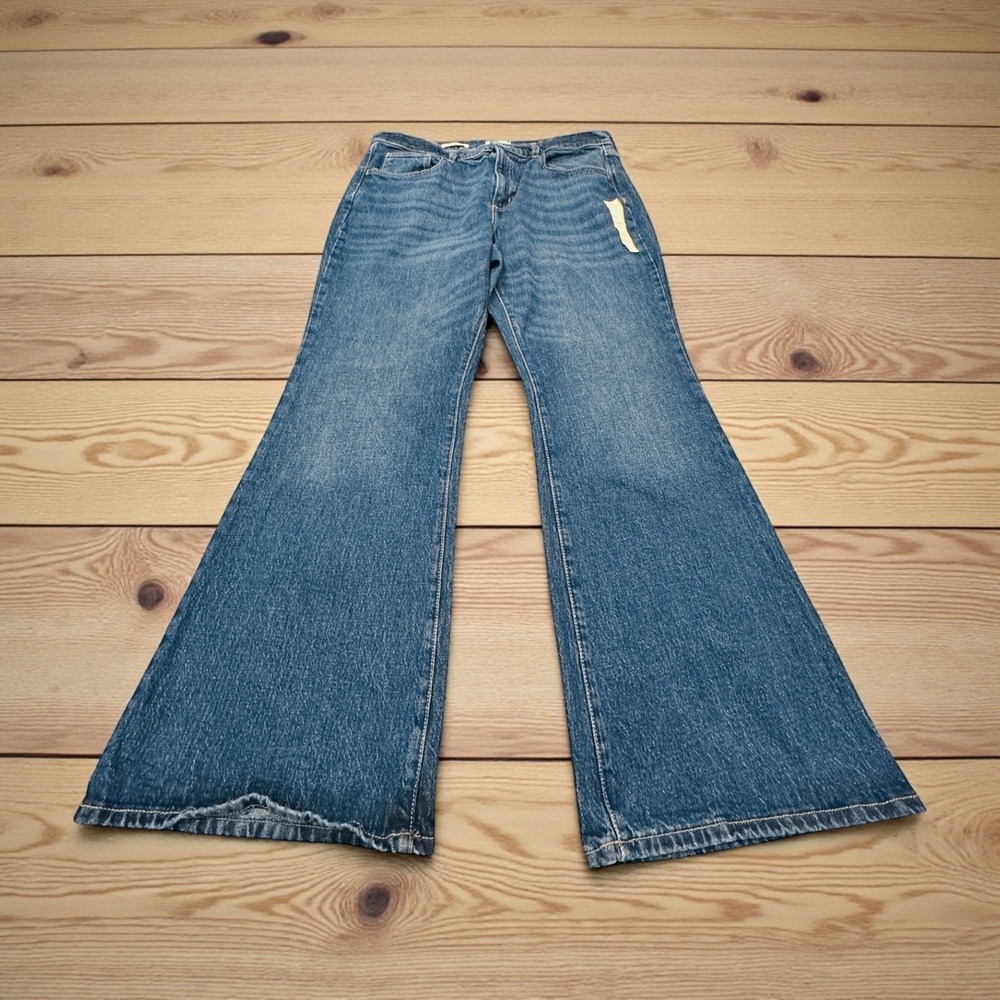 Universal Thread Women's High Rise Flare Jeans Medium Wash Size 16 Short